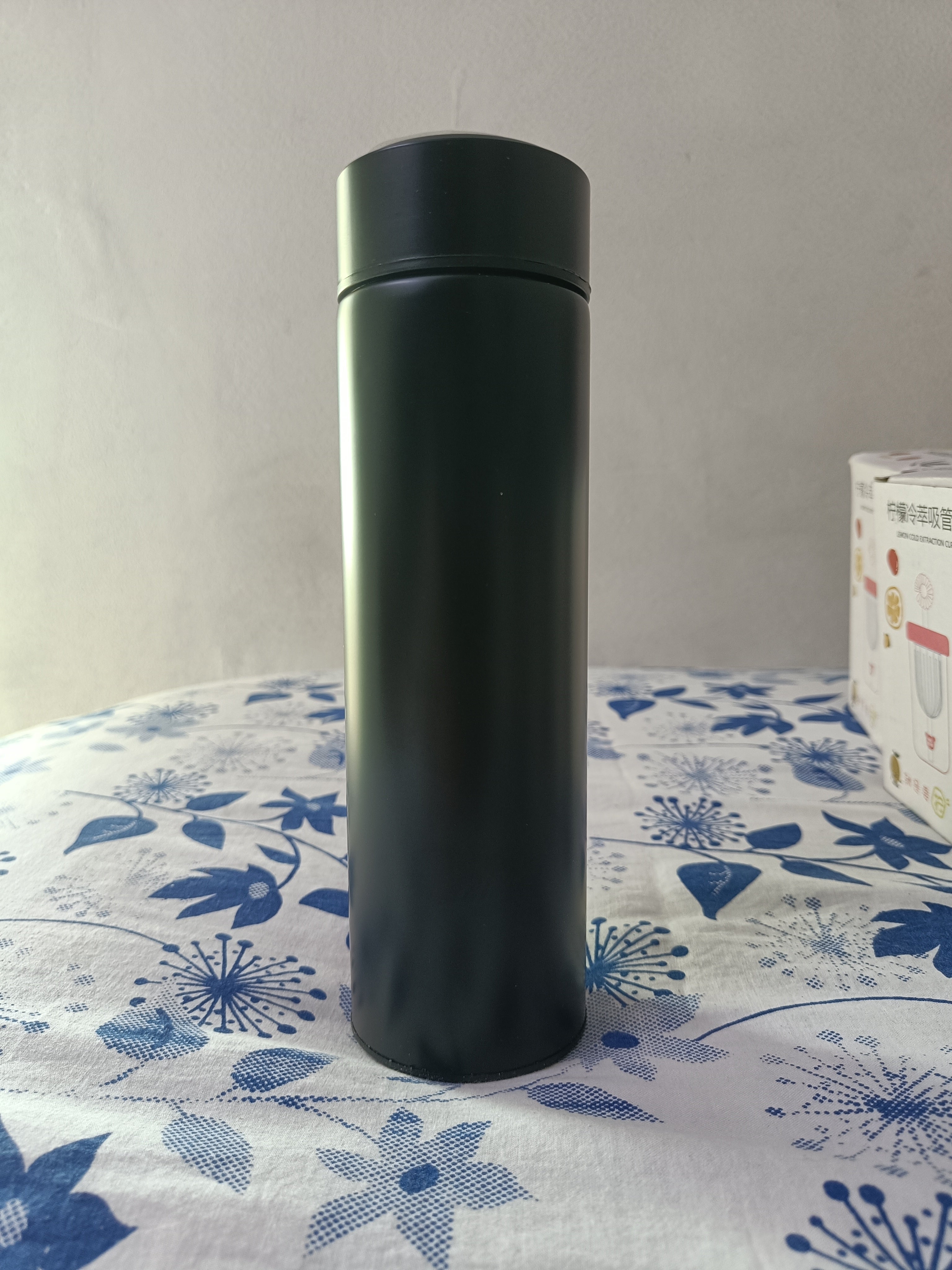 Stainless Steel LED Smart Temperature Water Bottle 500ml