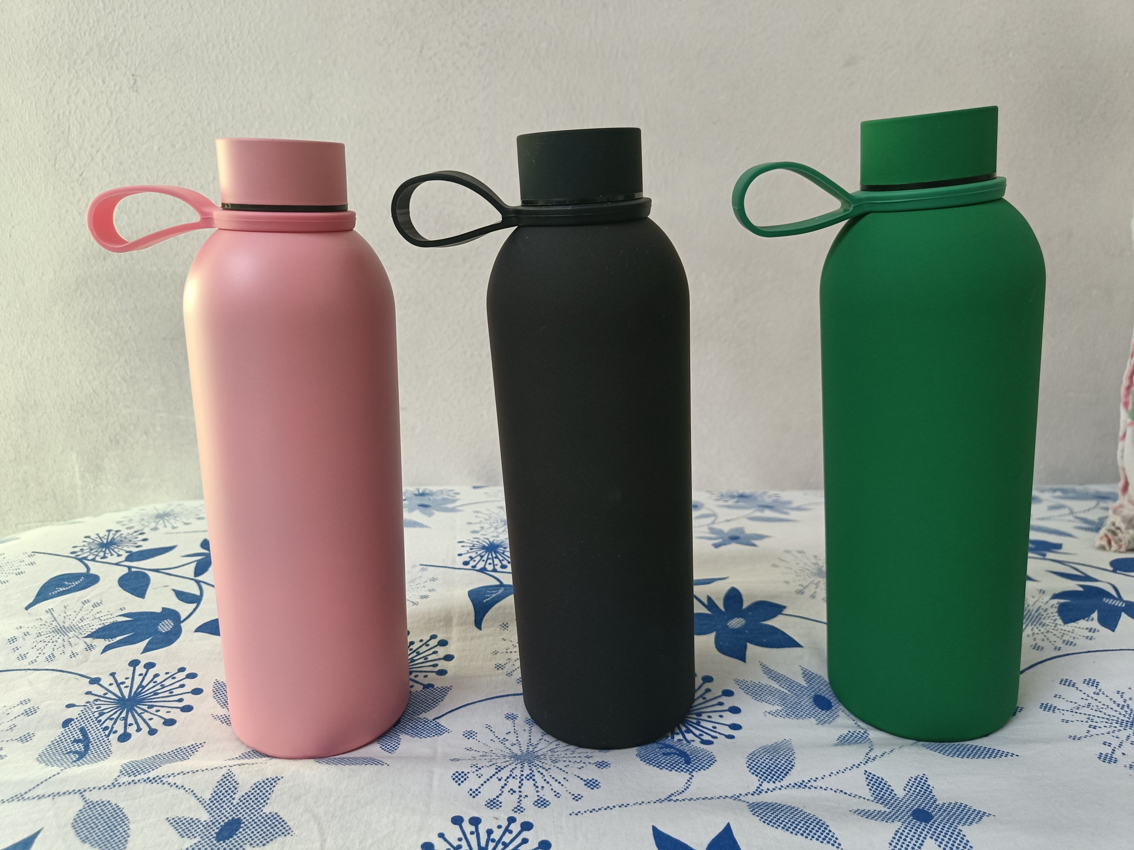 Stainless Steel Water Bottle Silicone Handle Reusable