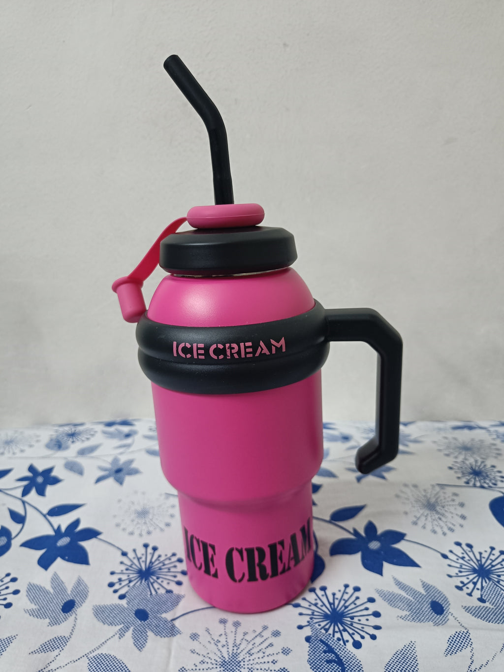 Ice-Cream Stainless Steel Bottle (1000ML)